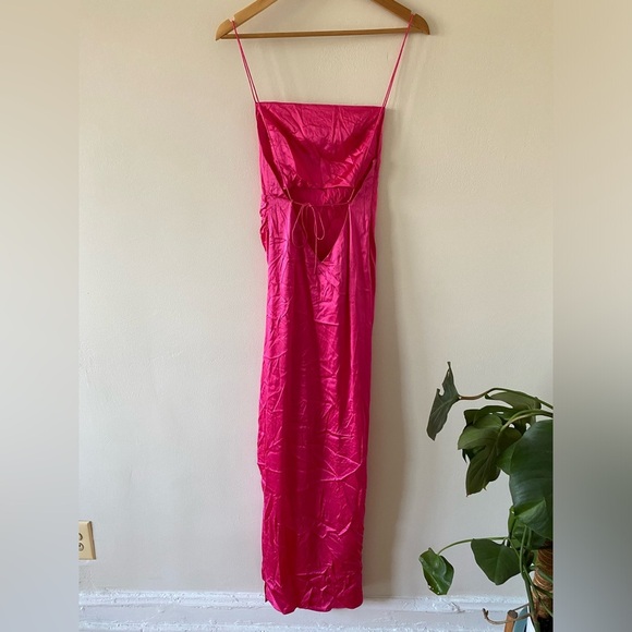 NWT Retrofête SER.O.YA Celino Silk Maxi Dress in Fuchsia Size Small - Picture 5 of 8